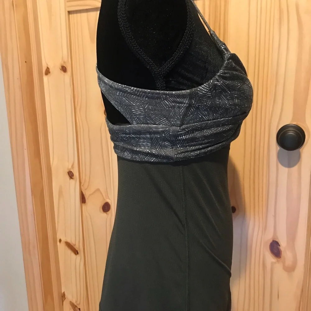 Lululemon wrap it up tank, M?, dark green - Picture 3 of 8
